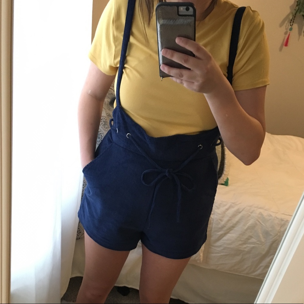 Cute navy blue overalls thing lol